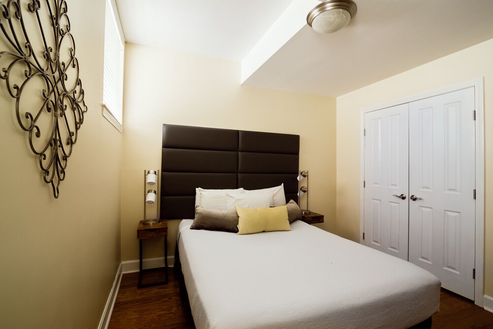 Standard Apartment, 3 Bedrooms - Guestroom