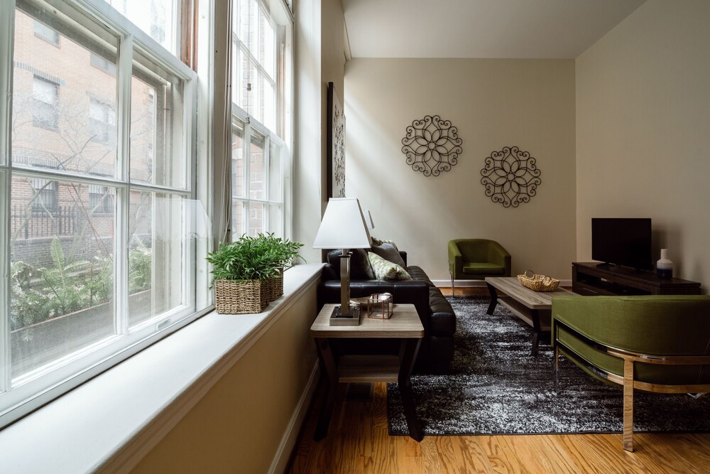 Standard Apartment, 3 Bedrooms - Living Area