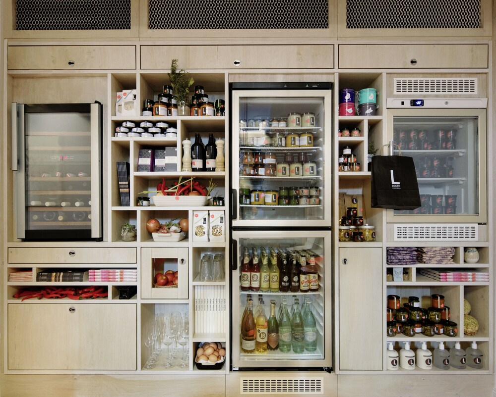 Food-Court