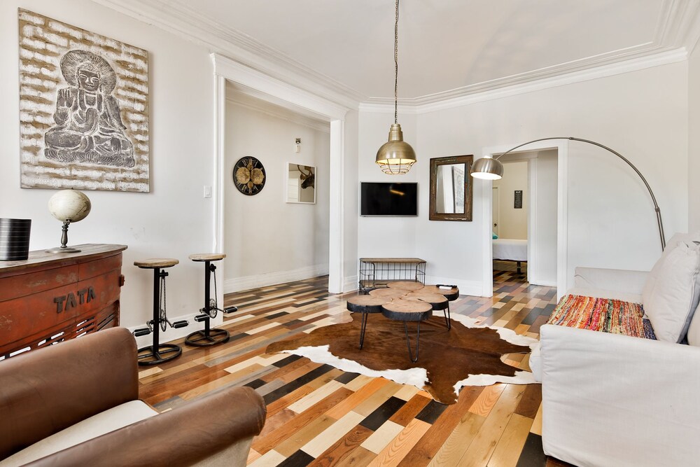 Panoramic Apartment, 3 Bedrooms, Park View - Living Area