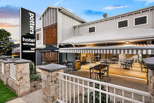 Potters Toowoomba Boutique Hotel