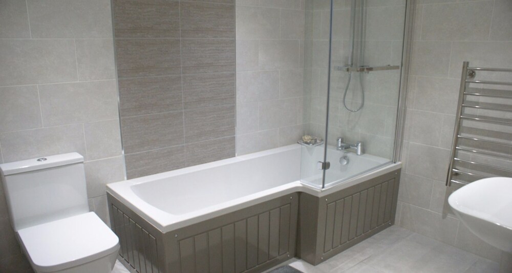 Luxury Apartment, 2 Bedrooms (The Aquamarine) - Bathroom