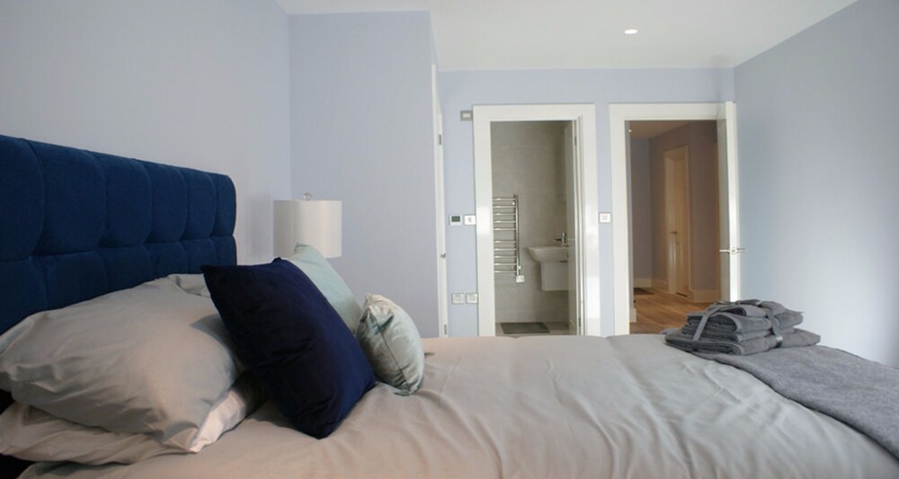 Luxury Apartment, 2 Bedrooms, City View (The Moonstone) - Guestroom