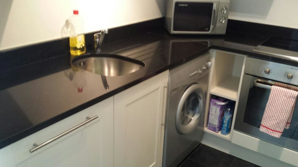 Apartment, 2 Bedrooms - In-Room Kitchen