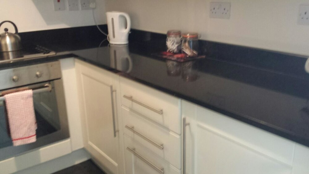 Apartment, 2 Bedrooms - In-Room Kitchen