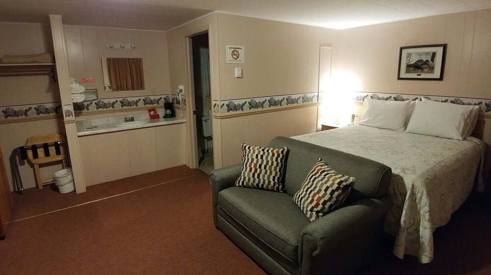 Guestroom