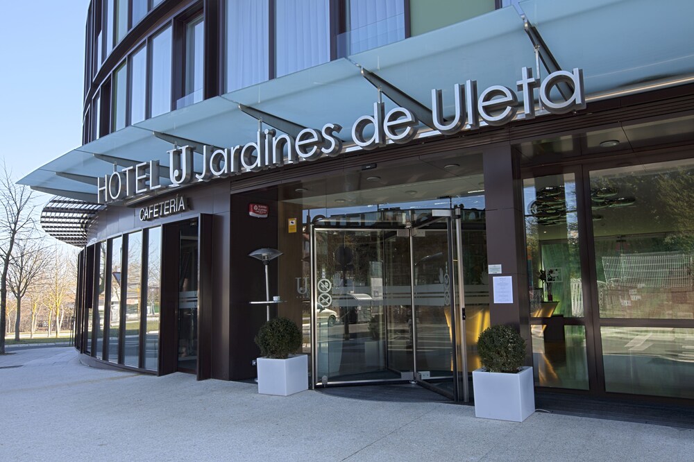 Façade de l'hôtel