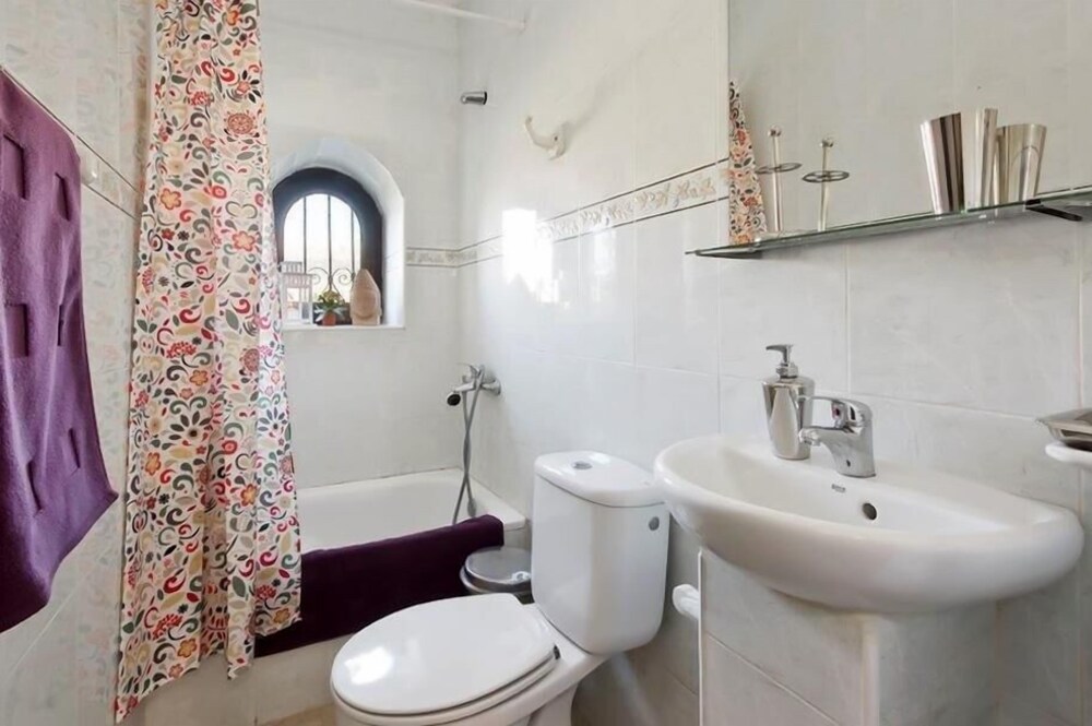 Bagno (Appartamento, 6 camere da letto, vista mare, fronte mare)