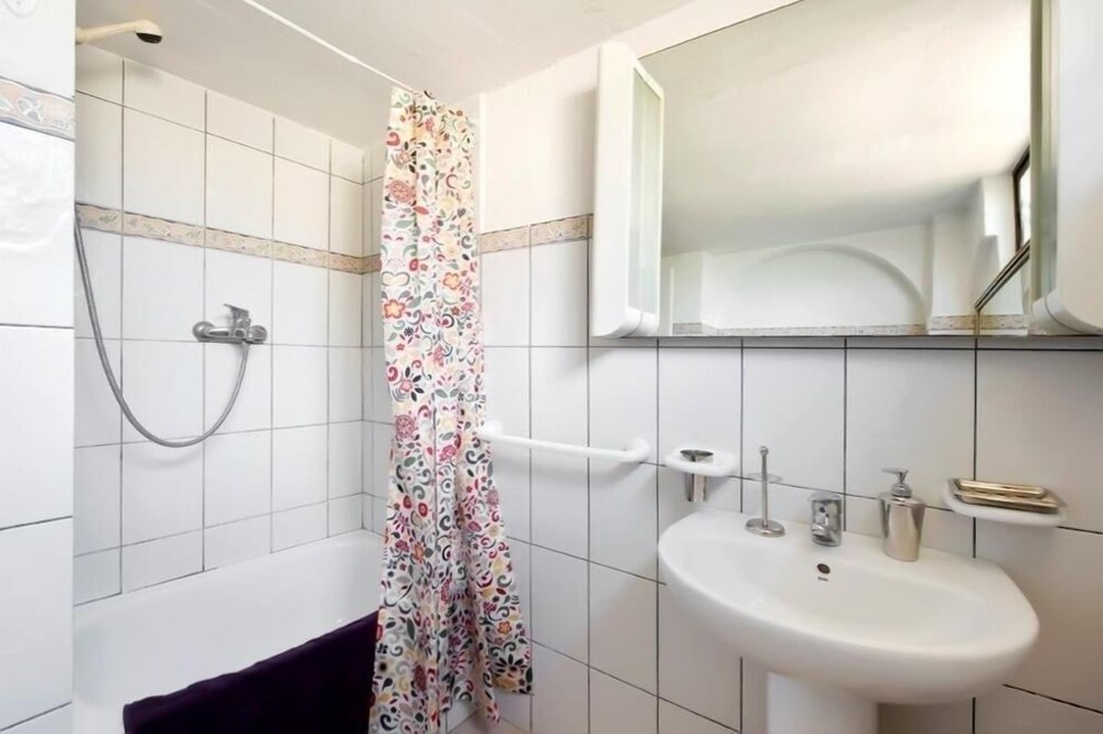 Bagno (Appartamento, 6 camere da letto, vista mare, fronte mare)