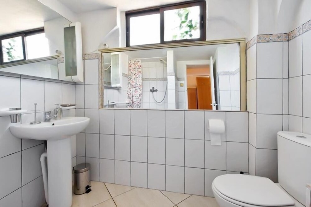 Bagno (Appartamento, 6 camere da letto, vista mare, fronte mare)
