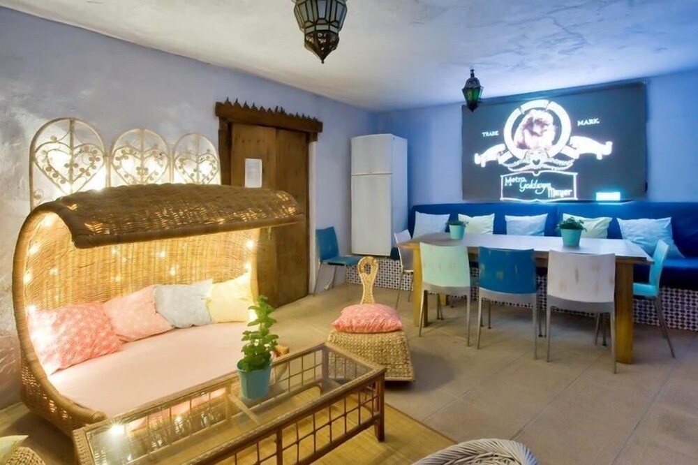 Camera (Appartamento, 6 camere da letto, vista mare, fronte mare)