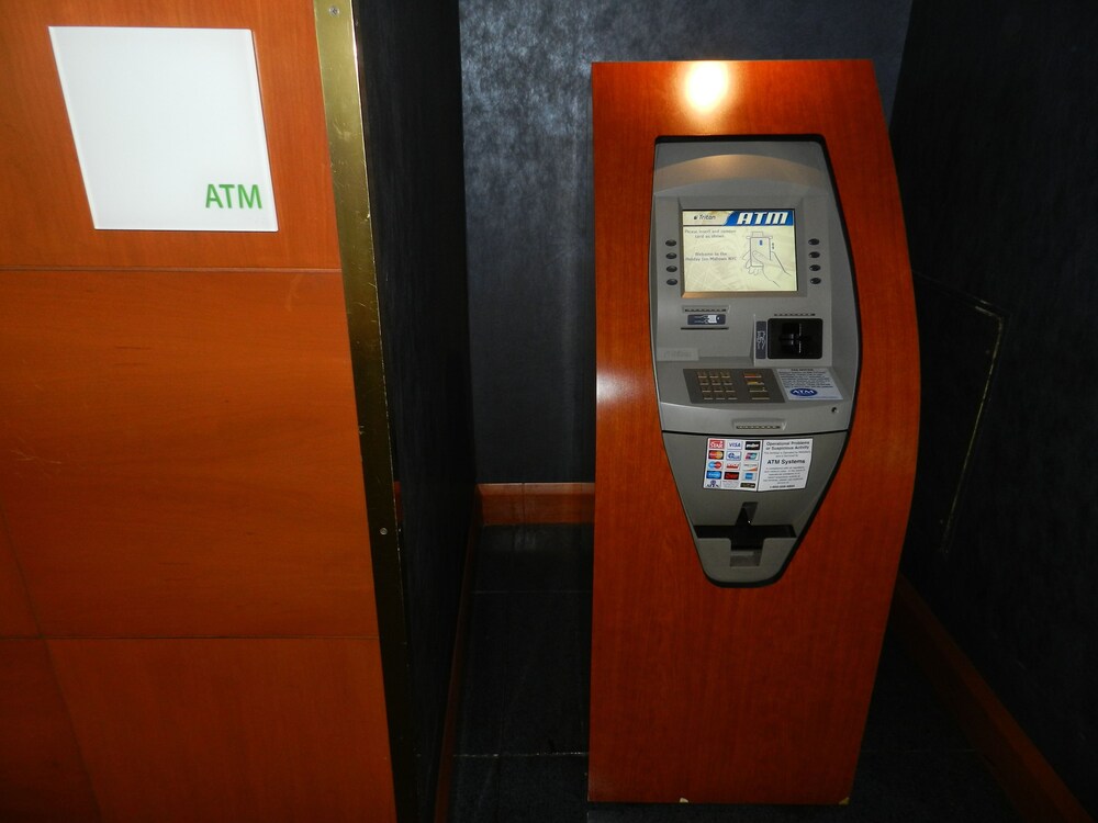 ATM/Banking On site