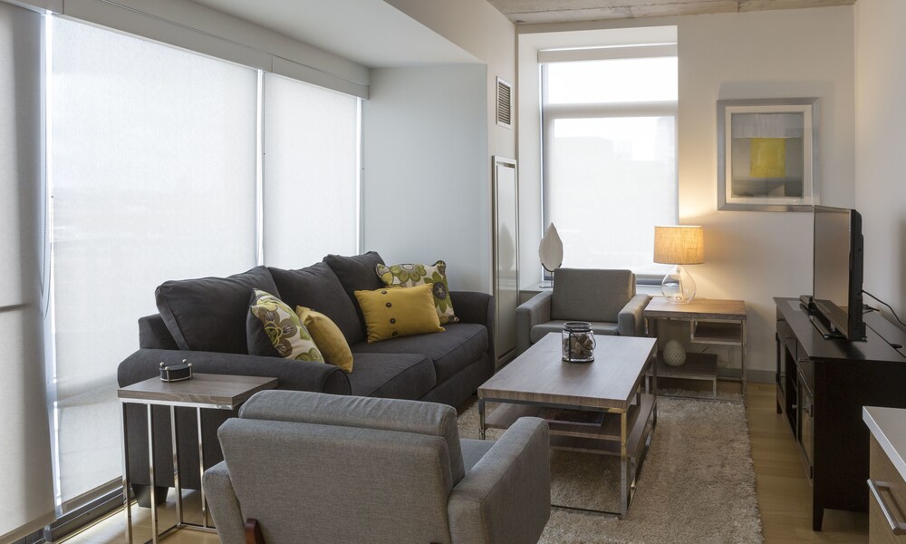 Standard Apartment, 2 Bedrooms - Living Room
