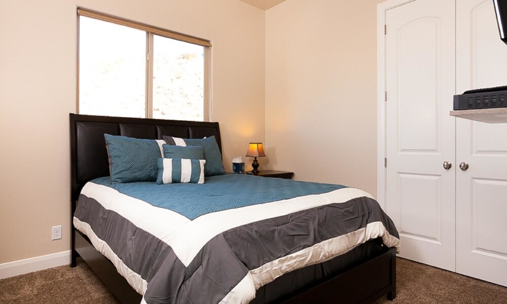 House, 3 Bedrooms, Golf View
