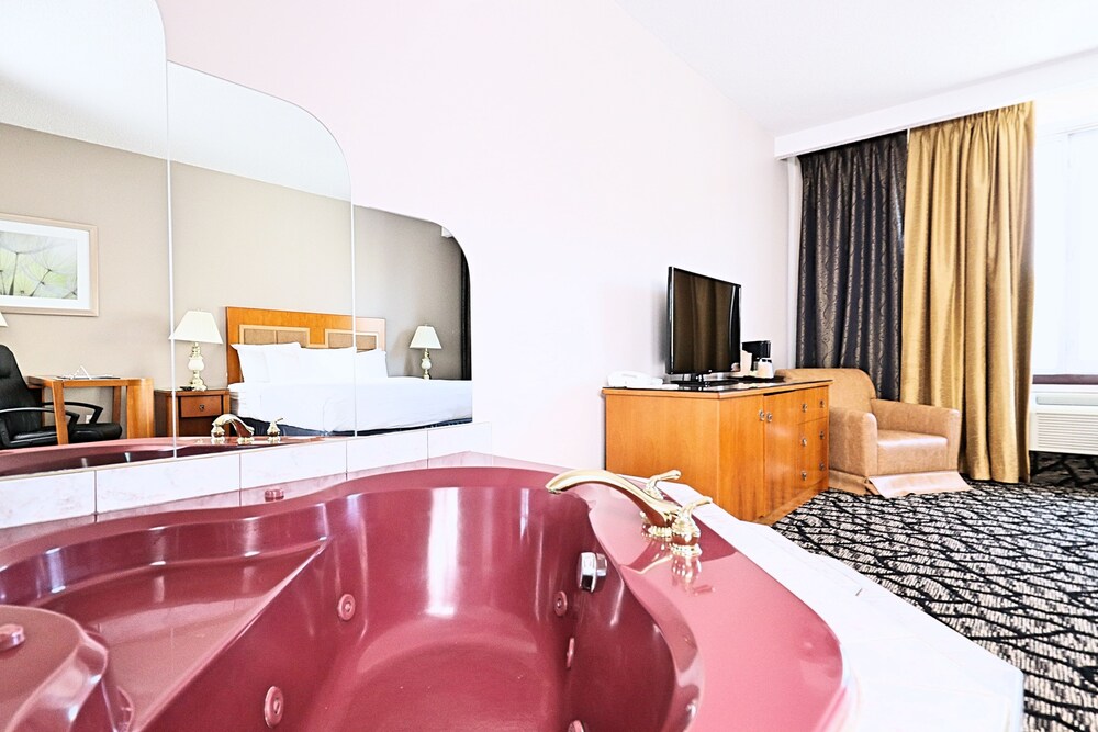 Jetted Tub
