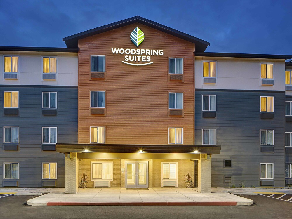 Hotel Front - Evening/Night