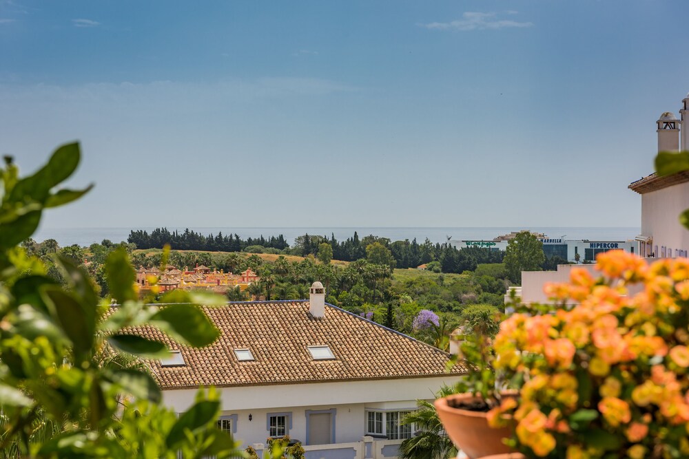 Beach/Ocean View
