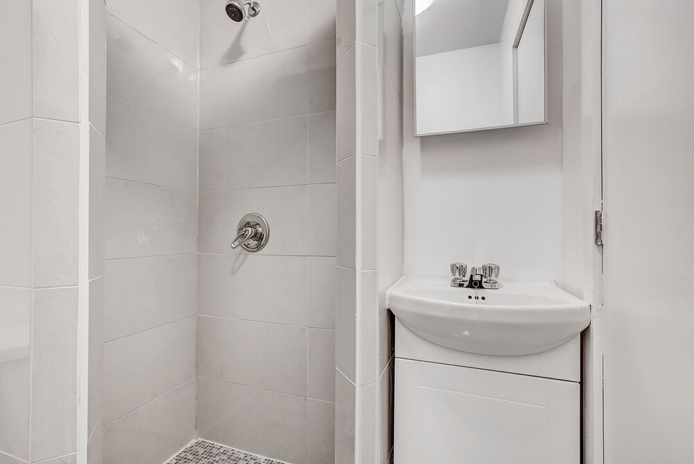 Exclusive Studio, 1 Double Bed (#202) - Bathroom
