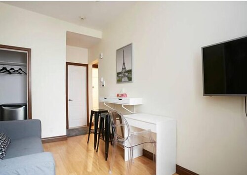Exclusive Studio, 1 Twin Bed (#304) - In-Room Amenity