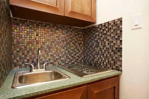 Exclusive Studio, 1 Twin Bed (#304) - In-Room Kitchen