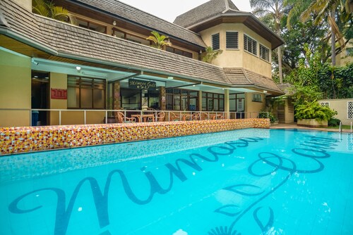 Mimosa Court Apartments