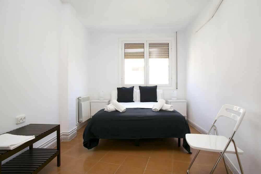 Apartment, 3 Bedrooms, City View - Guestroom