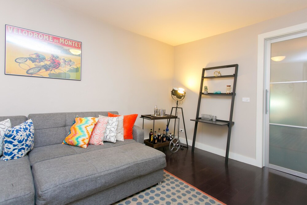 Apartment, 3 Bedrooms, View - Living Area
