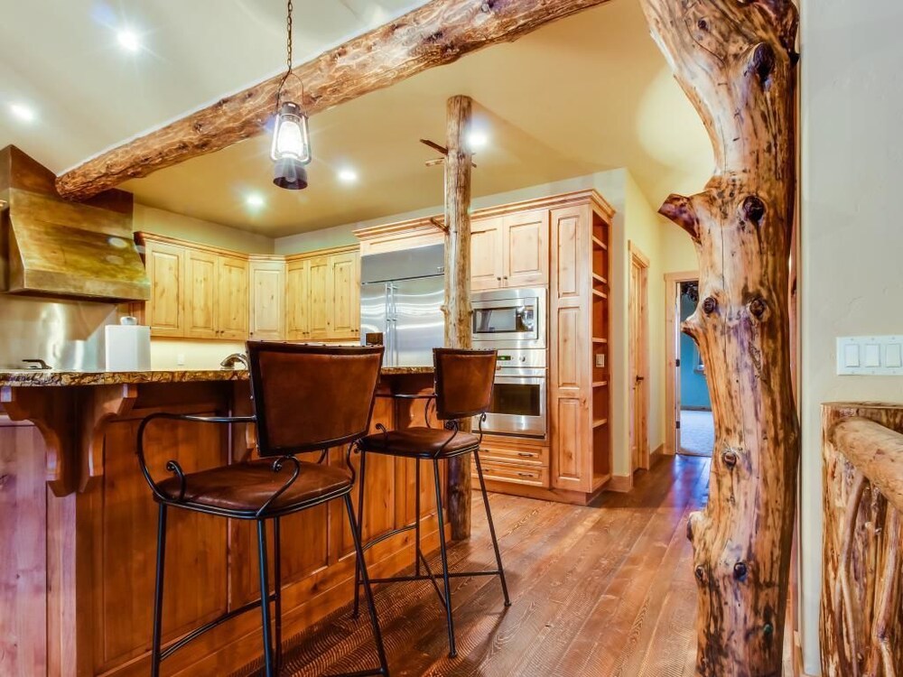 Apartment, 5 Bedrooms - In-Room Kitchen