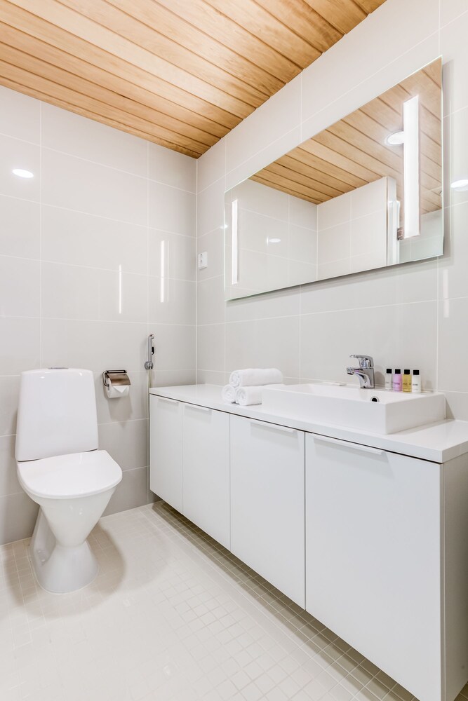 Deluxe-studio, 1 queen size -sänky ja vuodesohva, Keittiö, Kaupunkinäköala - kylpyhuone