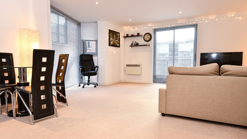 Salle de séjour (Appartement Deluxe, 2 chambres, 2 salles de bains)