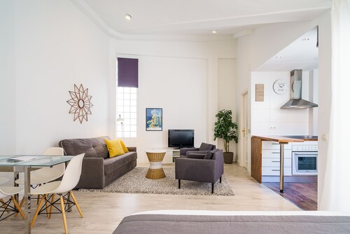 Iloftmalaga Apartamentos Souvirón