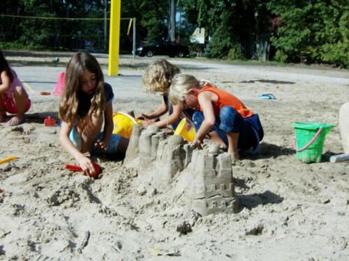 Childrens Play Area - Outdoor
