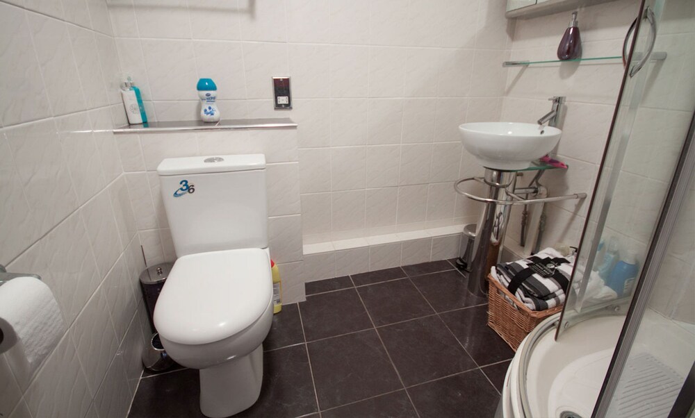 Salle de bain (Studio)