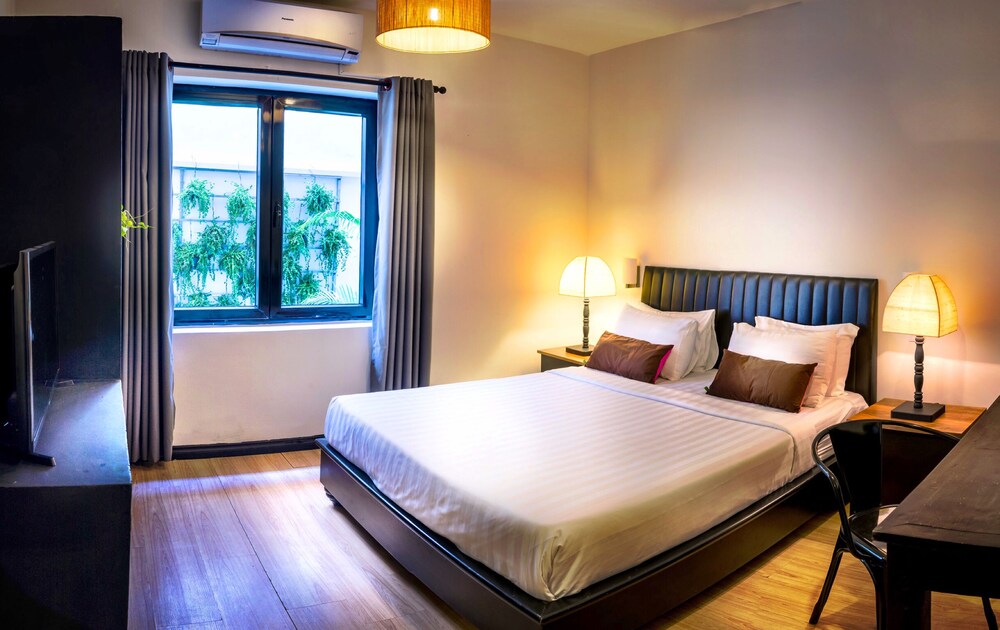 Guestroom View