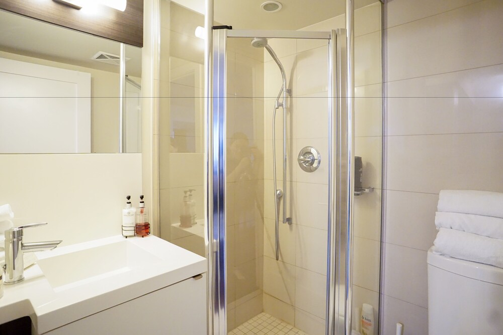 Apartment - Bathroom
