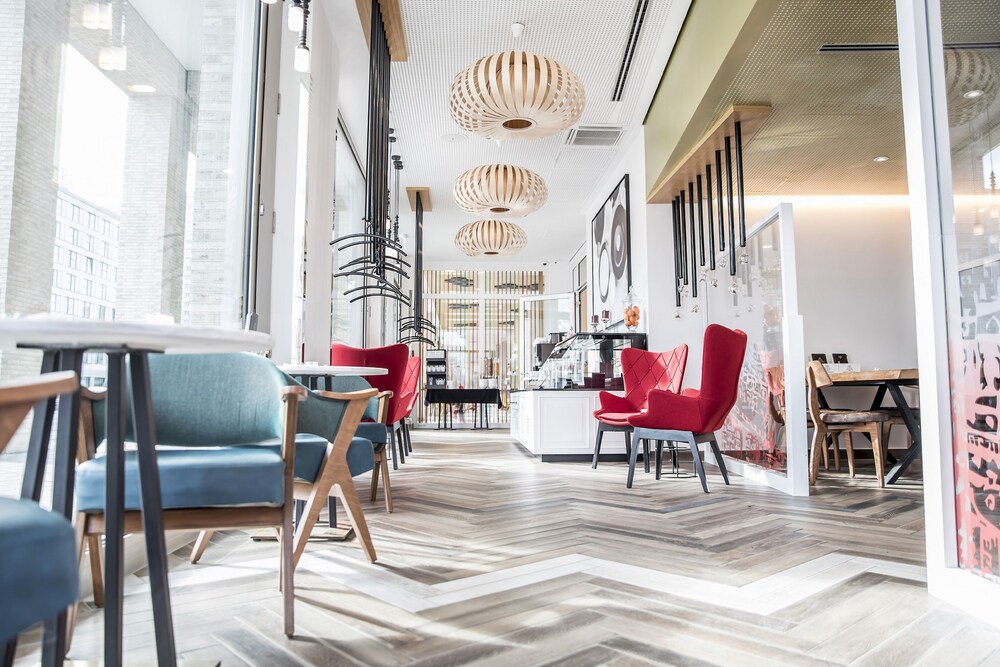 Lobby-Lounge