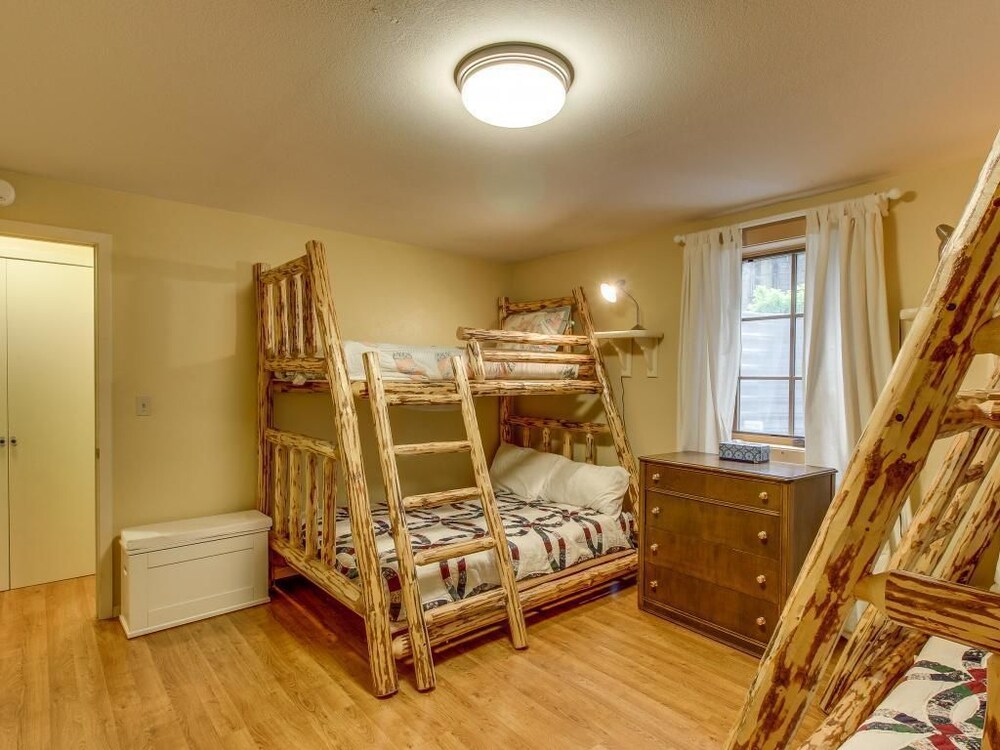 Apartment, 3 Bedrooms - Guestroom