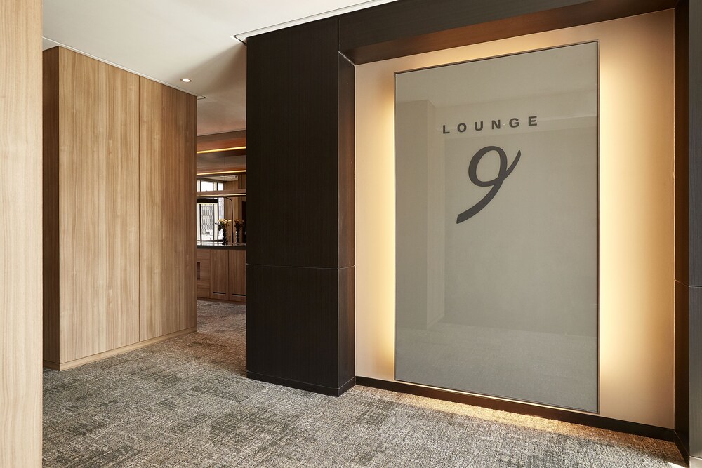 Lounge, Nine Tree Premier Hotel Myeongdong 2