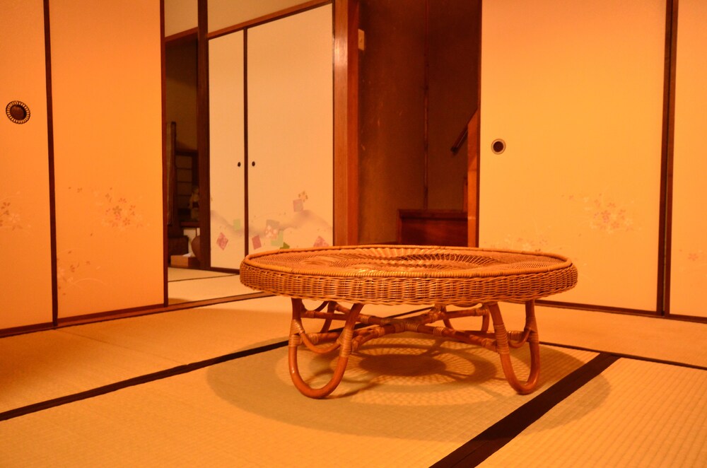 Whole House - Guestroom
