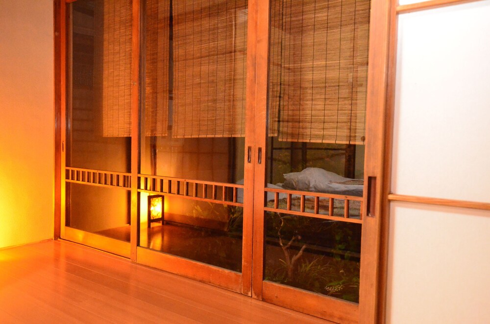 Whole House - Guestroom