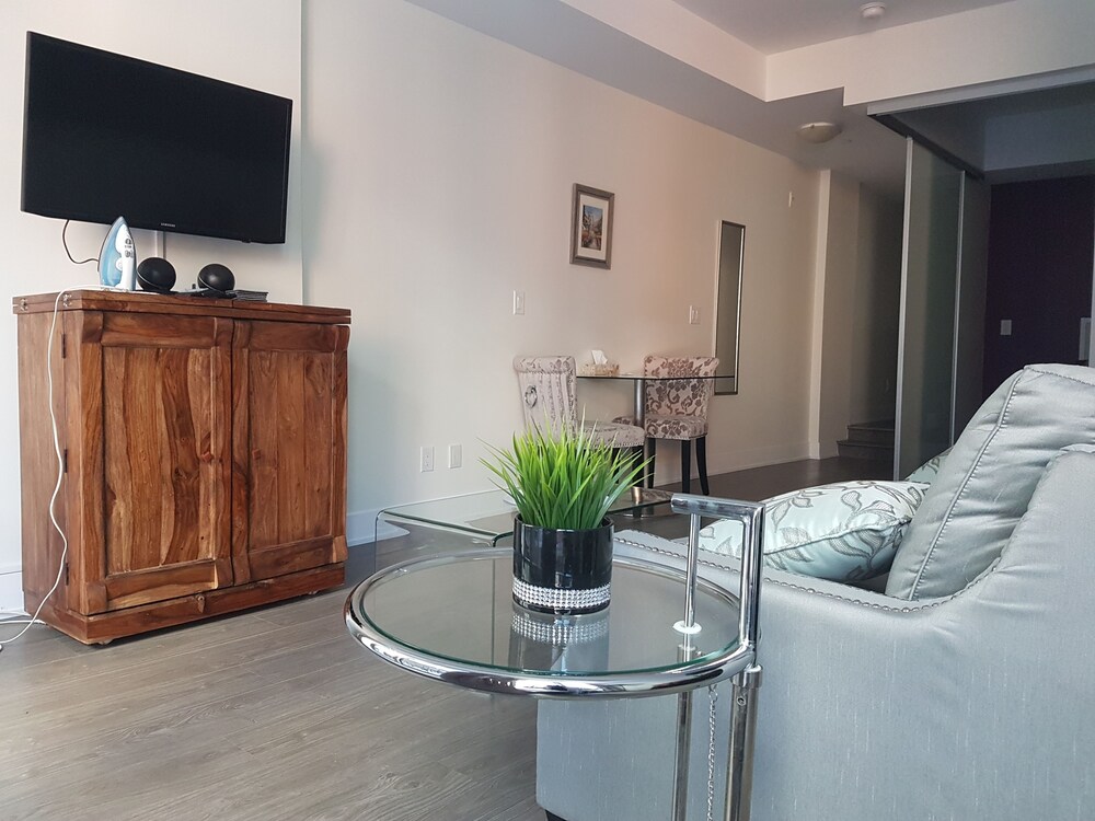 Loft, 1 Bedroom - Living Room