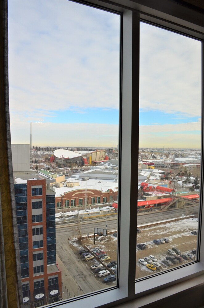 Executive Apartment, 1 Bedroom, Non Smoking, Park View - Guestroom View