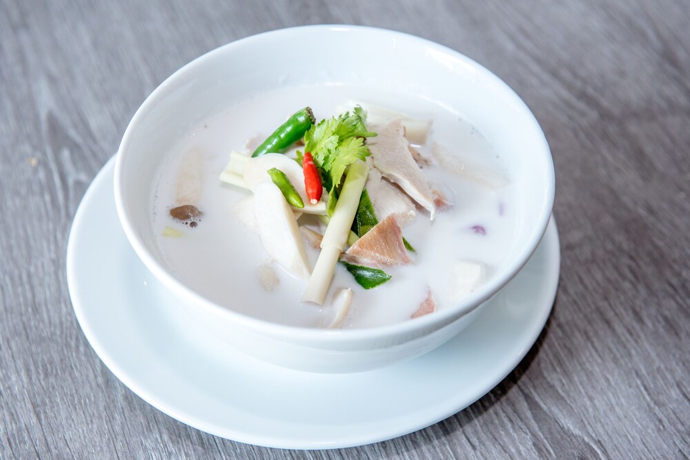 อาหารและเครื่องดื่ม