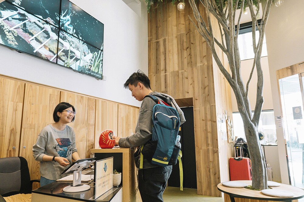 Check-in/Check-out Kiosk