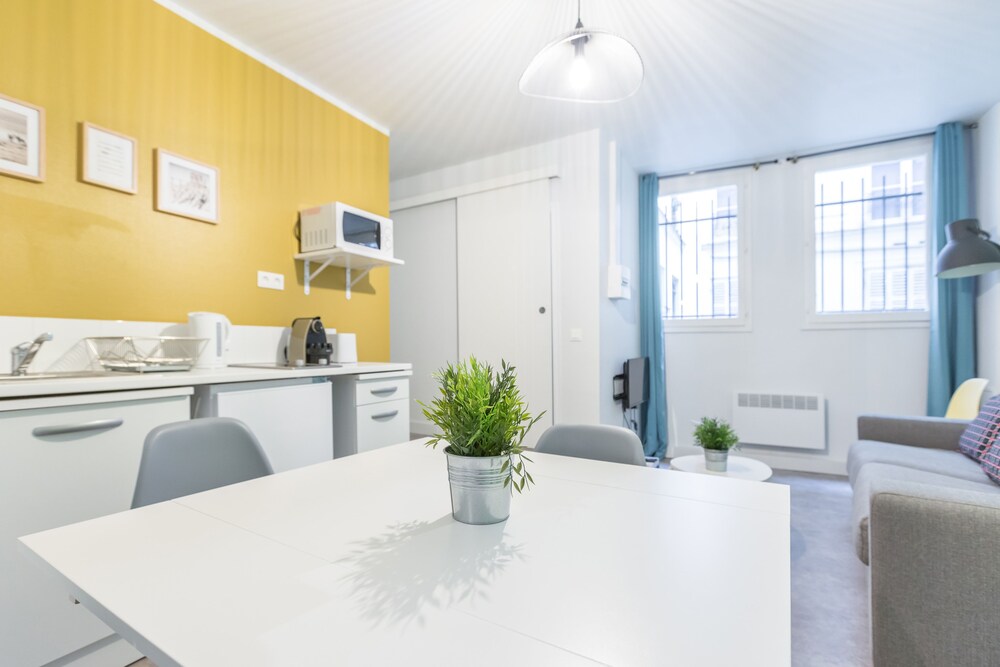 Salle de séjour (Appartement, 2 chambres ( _2_ ))