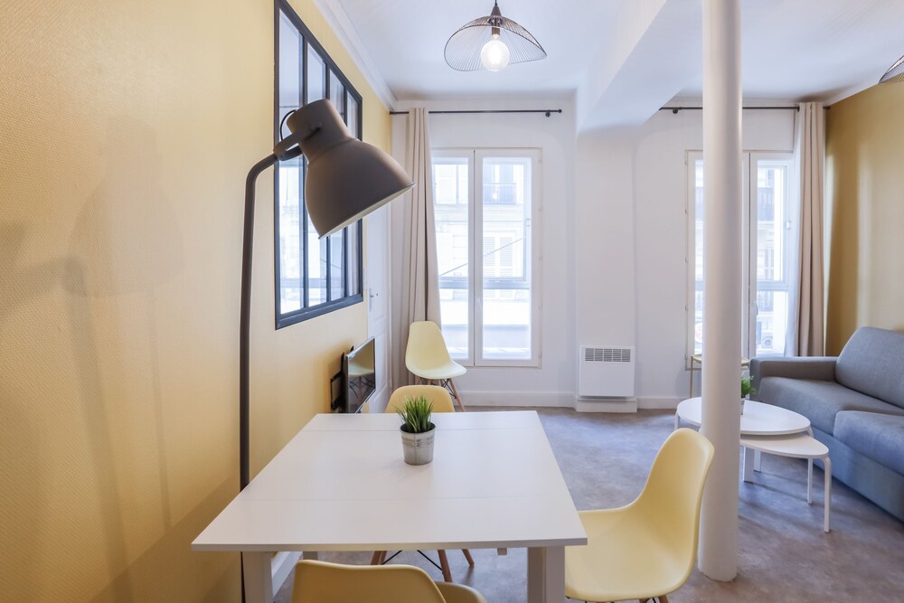 Chambre (Appartement, 1 chambre ( _4_ ))