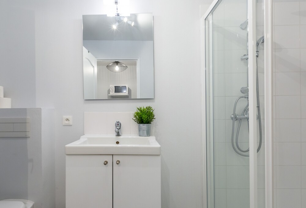 Chambre (Appartement, 1 chambre ( _5_ ))