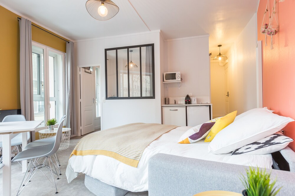 Chambre (Appartement, 1 chambre ( _3_ ))