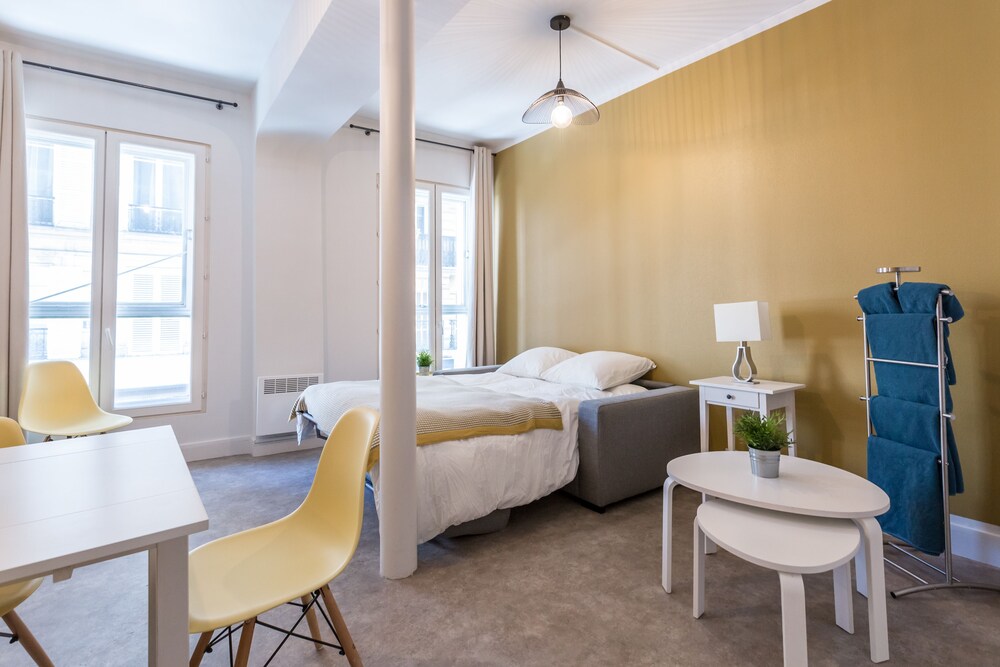 Chambre (Appartement, 1 chambre ( _4_ ))