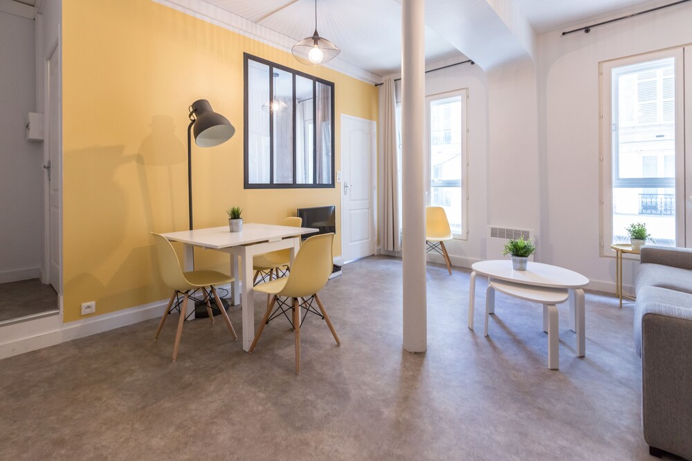 Chambre (Appartement, 1 chambre ( _4_ ))